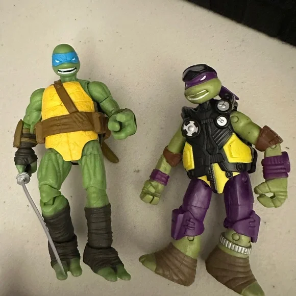 Assorted Ninja Turtles - Picture 4 of 5